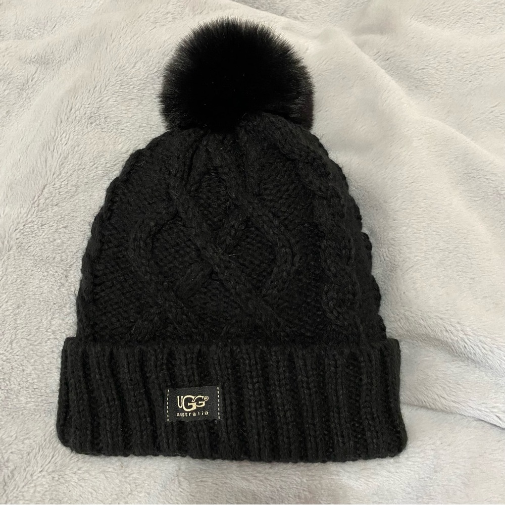 UGG Australia women’s black pompom cable knit beanie